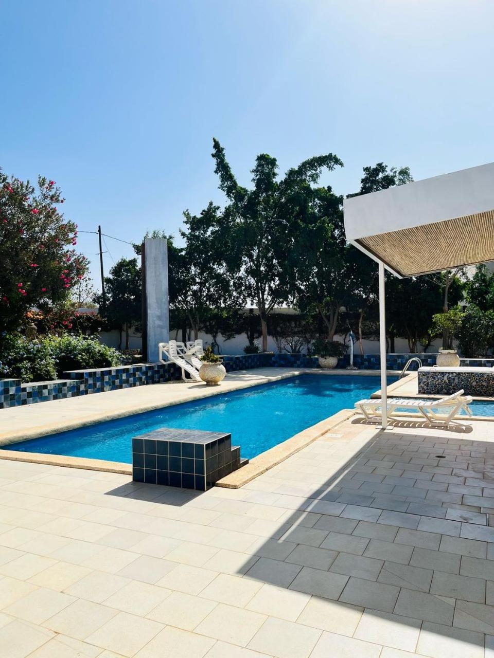 Keur De Pierre Hotel Saly Portudal Buitenkant foto